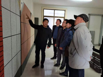 河南省建設(shè)科技協(xié)會理事長張利萍、秘書長段敬民等一行蒞臨調(diào)研