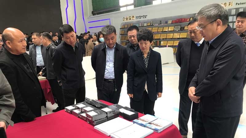 焦作綠色建筑建材產(chǎn)業(yè)聯(lián)盟成立暨供需對(duì)接大會(huì)召開-1